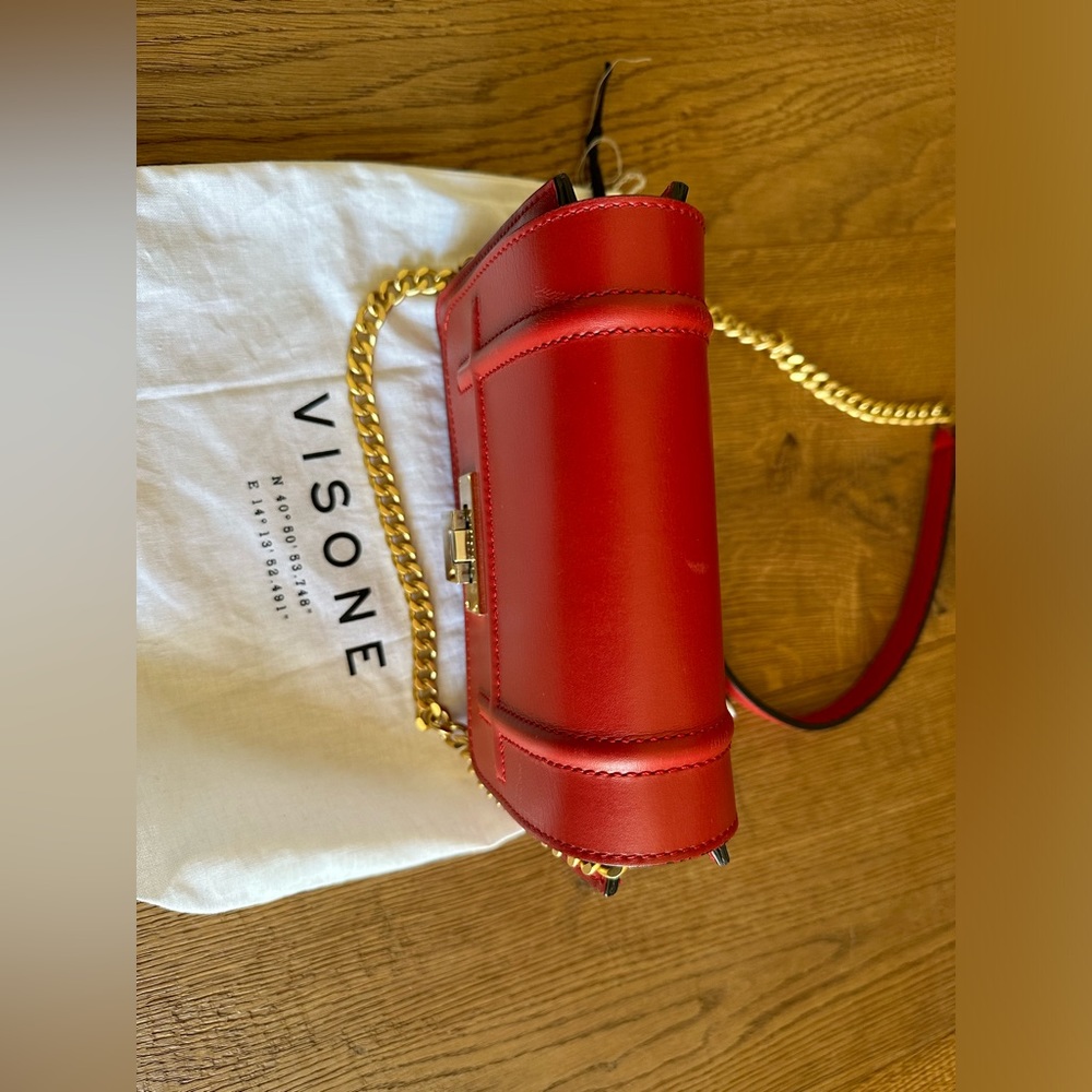 Visone Crossbody - Picture 3 of 8